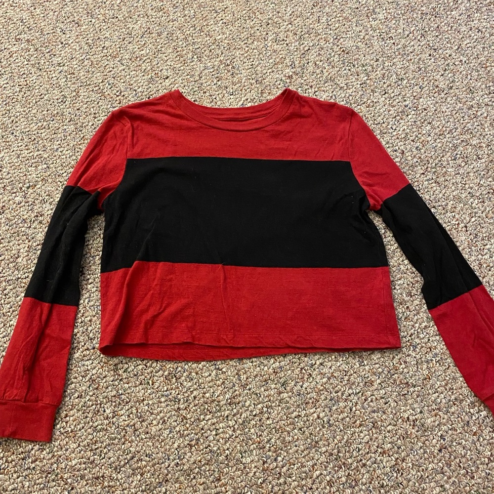 Aeropostale long sleeve top